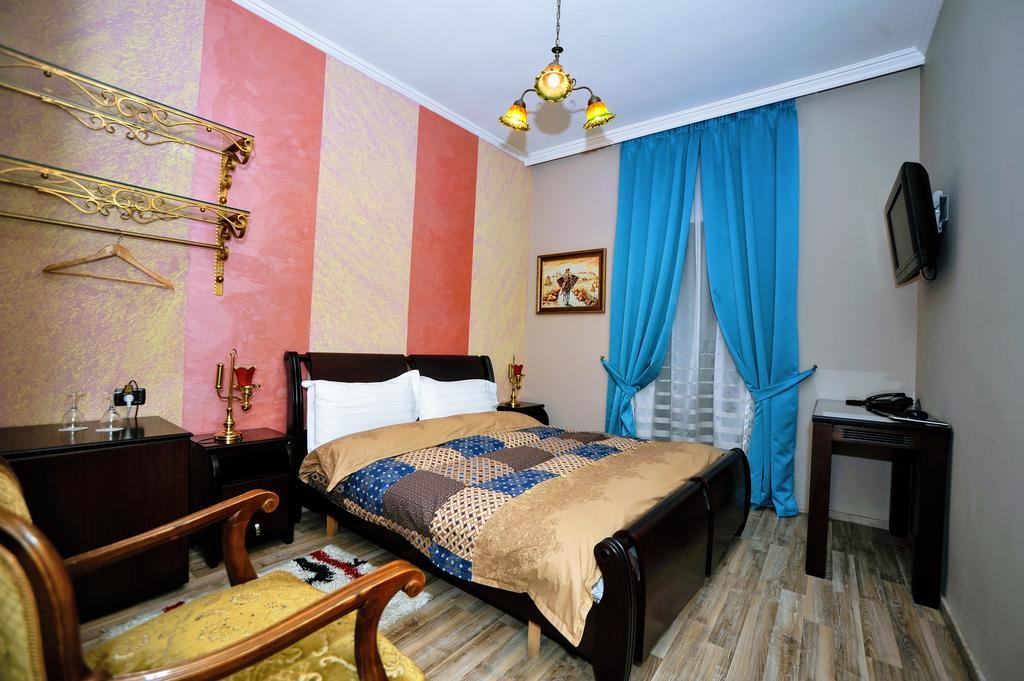 Dream Hotel Тирана Экстерьер фото